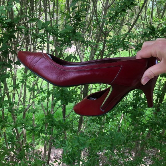 Vintage French J.B. Martin Pavqis Maroon Genuine Leather Heels🇫🇷 - Picture 2 of 6